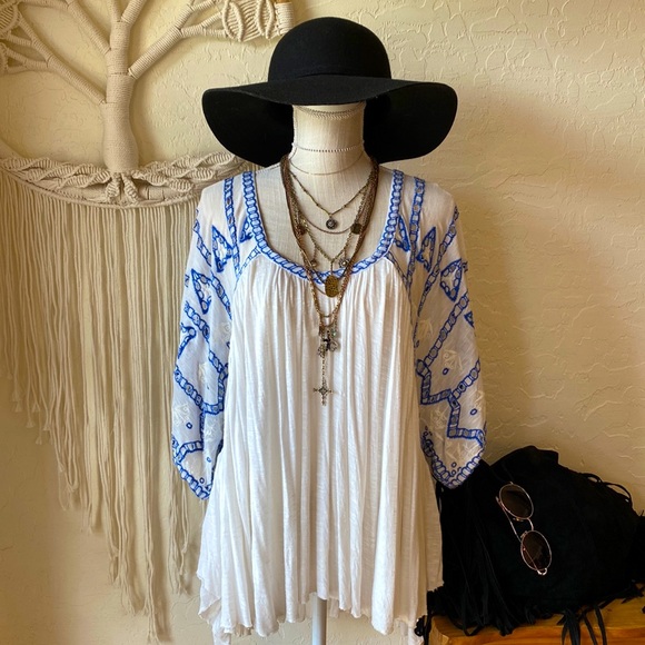 Free People Tops - FREE PEOPLE EMBROIDERED BOHO HIPPY TOP‼️